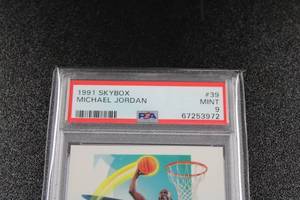 1991-92 Skybox Michael Jordan #39 PSA 9