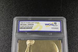 1996-97 Fleer 23 KT Gold Flair Showcase Michael Jordan WCG 10