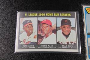 1965 Topps Bob ClementeHank Aaron #2 & 1967 Topps Hank AaronWillie Mays #244