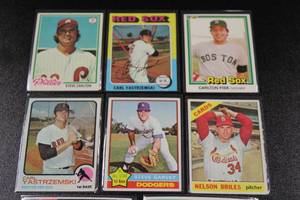 Vintage Mixed Years Baseball Card Lot  8 Cards