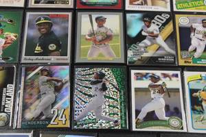 Rickey Henderson Baseball Card Lot  19 Different Cards