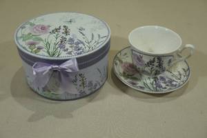 Delton 3.6 Porcelain Tea Cup & Saucer in Gift Box -Lavender Rose