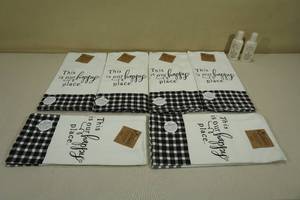 6 Kitchen Towels with 2 Bottles Lotion