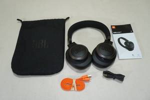 JBL Live 650BTNC Over-the-Ear Noise-Cancelling Bluetooth Wireless Headphones � Black