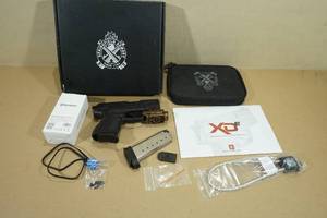 lot 3 image: Springfield Armory XD-e .45 ACP Semi-Automatic Pistol with Tactical Light and Laser