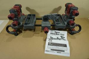 lot 35 image: Tipton Ultra Gun Vise