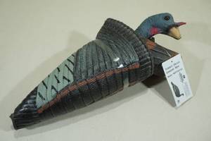 lot 65 image: Mossy Oak Obsession Upright Turkey Hen Decoy