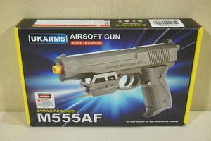 lot 132 image: UK-Arms M555AF Spring Powered Airsoft Gun with Laser