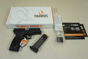 lot 2B image: NEW Taurus G3 9mm Luger Semi-Automatic Pistol - 2 Magazines