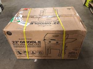 Blackstone  On The Go 2-Burner Propane Gas Grill 22 in. Flat Top Griddle in Black with Hood Customer returns Review all pictures