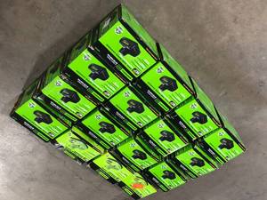 Greenworks  PRO Dual Port 60-Volt Super Charger - LOT OF 16 review all pictures Customer returns