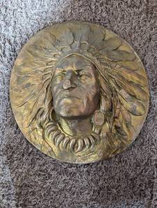 lot 80 image: Native American Wall-Mounted Bust