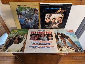 lot 110 image: Five Records