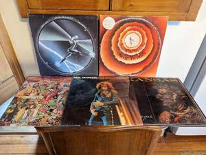 lot 115 image: Five Records