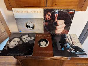 lot 116 image: Five Records