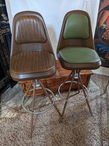 lot 144 image: 2 Vintage Comfortline Bar stools