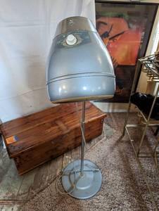 lot 157 image: Professional Signature Hair Dryer