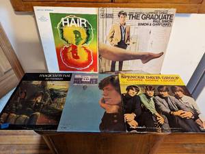 lot 125 image: Five Records