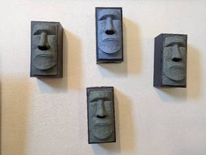 lot 173 image: 4 Individual Vintage Tiki Moai Tissue Box Covers