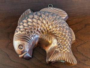 lot 271 image: Copper Fish Baking Pan