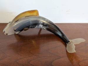 lot 272 image: Carved Decorative Fish