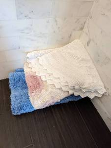 Contents Of Bathroom