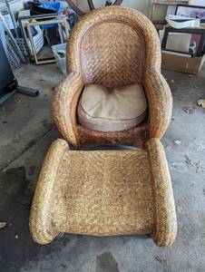 Wicker Chair with Ottoman