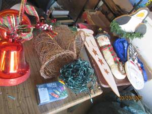 lot 268 image: Lot of assorted Outdoor Christmas l...
