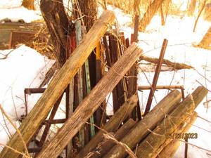 lot 50 image: Large leaning stack of assorted woo...