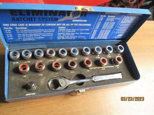 lot 81 image: 38 drive eliminator socket set in...
