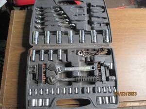 lot 88 image: 38 drive shallow and deep SAE and...