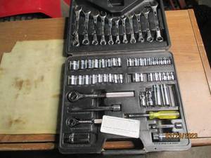 lot 89 image: 14 and 38 Socket and wrench set...