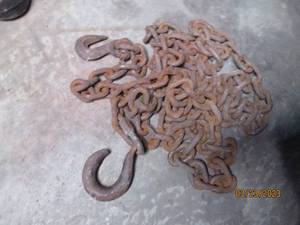 lot 7 image: 25 heavy duty logging chain...