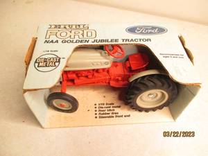lot 112 image: 116 scale Ertl die cast Ford NAA g...