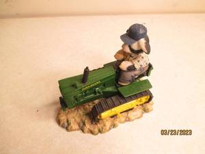 lot 130 image: Marys Moo Moos John Deere themed f...