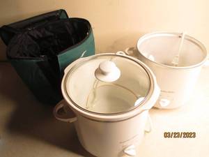 lot 147 image: Complete Proctor-Silex Crock pot wi...