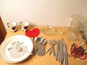 lot 155 image: Heavy duty Vintage cut glass water ...