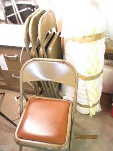 lot 192 image: 4-metal folding chairs with padded ...