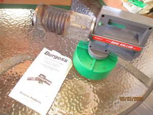lot 197 image: Burgess 1433 propane bug fogger...
