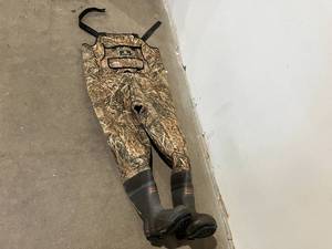 lot 58 image: DRYCODE Waders with Boots, Waterproof Neoprene Chest Waders, Duck HuntingFishing Waders