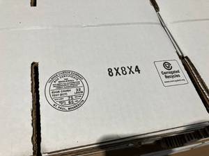 lot 100 image: Wholesale Pallet of 8x8x4 in. Tilsner Carton Company White Boxes