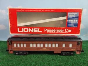 lot 518 image: LIONEL Pennsylvania City of Philadelphia Illuminated O Scale Passenger Car w Box - Model 6-9508