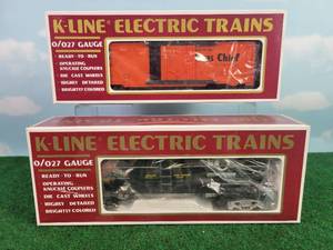 lot 554 image: (2) K-Line OO27 Scale Freight Rail Cars Santa Fe Texas Chief Reefer & KCC Collectors Club Tanker Car