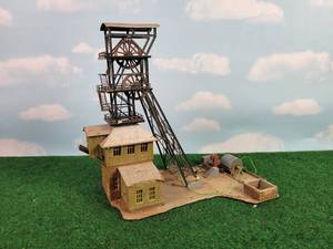 lot 572 image: Faller HO Scale 945 Coal Mine & Headgear Assembly