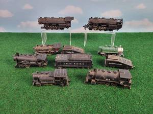 lot 503 image: Lot of HO Scale Steam Locomotives and Coal Tenders