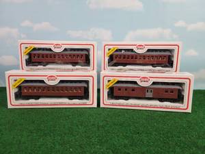 lot 585 image: (4) Model Power Santa Fe Railroad Company Passenger Cars in Boxes