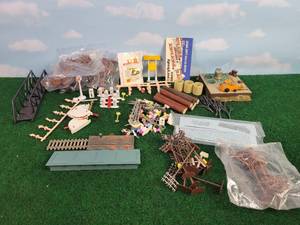 lot 666 image: Large Lot of Assorted HO Scale Layout Parts
