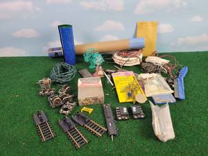lot 686 image: Misc. HO Scale Layout Accessories - Bumpers, Switch Controls, Wheels, Wire, Joiners, Nails and More