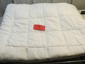 Easeland King Size Mattress Pad