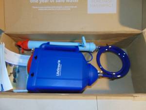 LifeStraw Family 1.0 Portable Gravity Powered Water Purifier